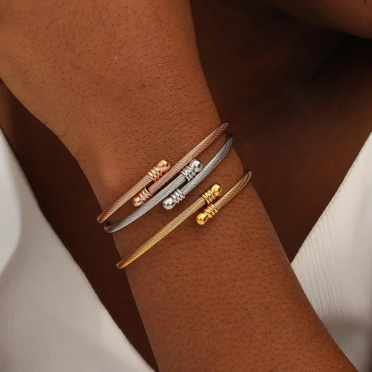 Bracelet TriChic 2. Bijoux en acier inoxydable