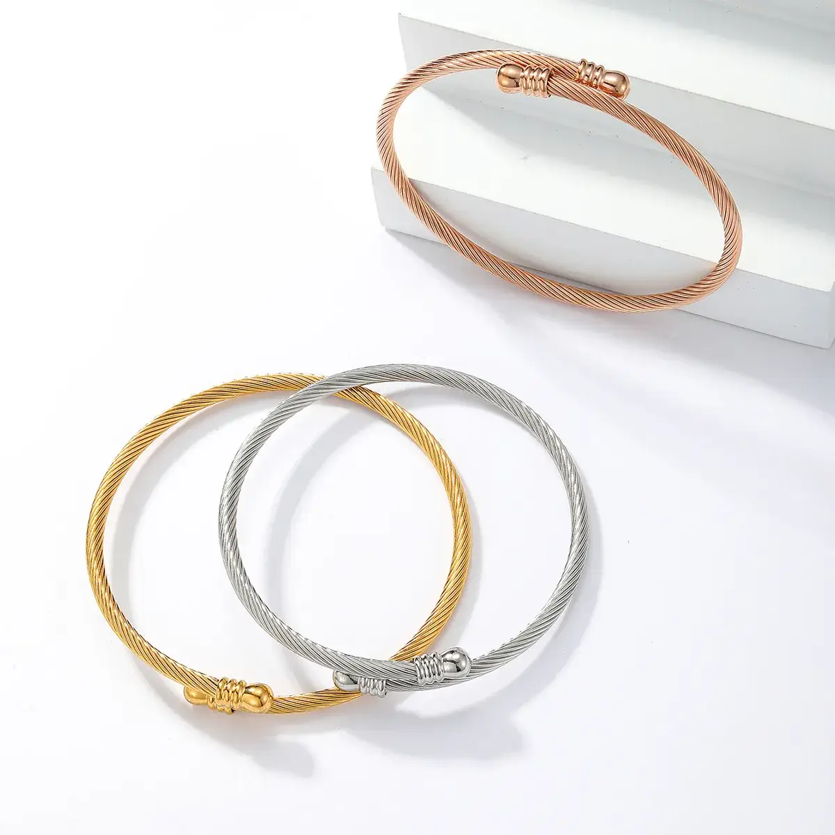Bracelet TriChic 3. Bijoux en acier inoxydable