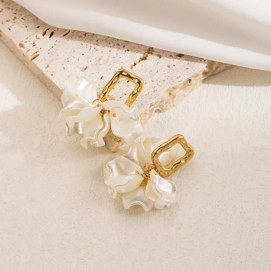 Boucles d’oreilles Astoria. Bijoux en acier inoxydable