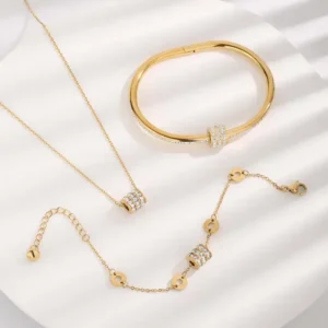 Collier Raffinéa 1. Bijoux en acier inoxydable